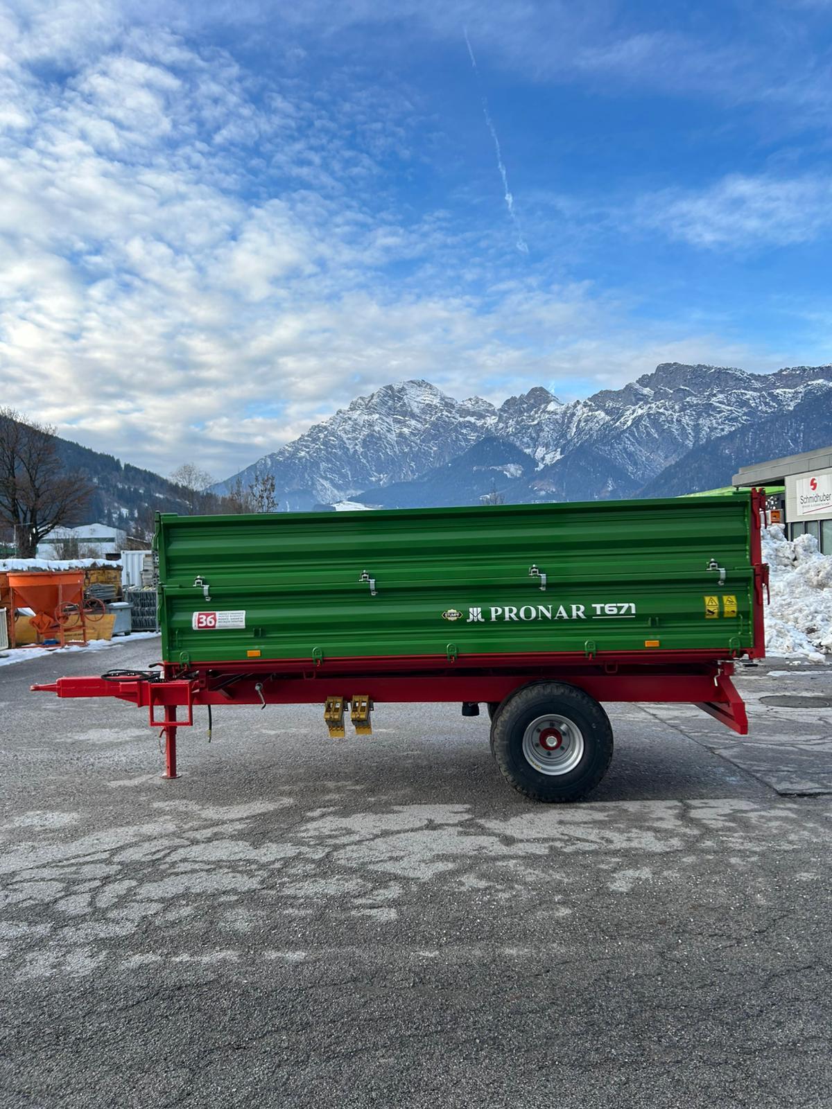 Pronar Einachs Dreiseitenkipper 671 2