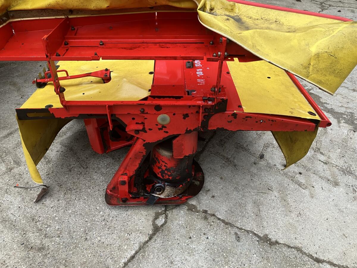 Pöttinger Novacat 306 Frontmähwerk 3