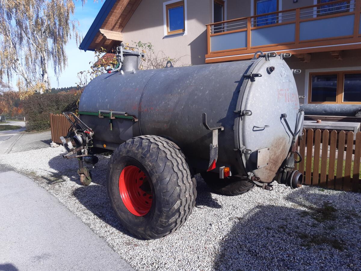 Fliegl Güllefass 3