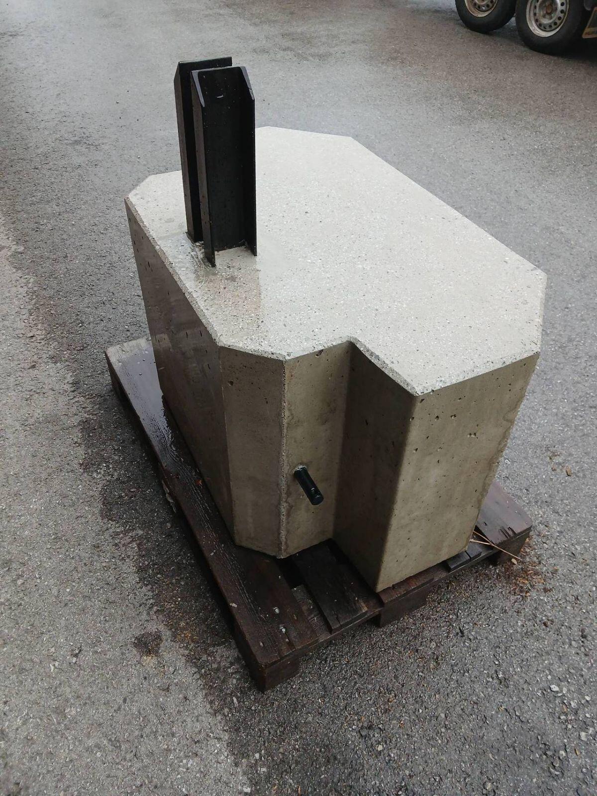 Front- und Heckgewicht 1.000 kg Traktorgewicht 2