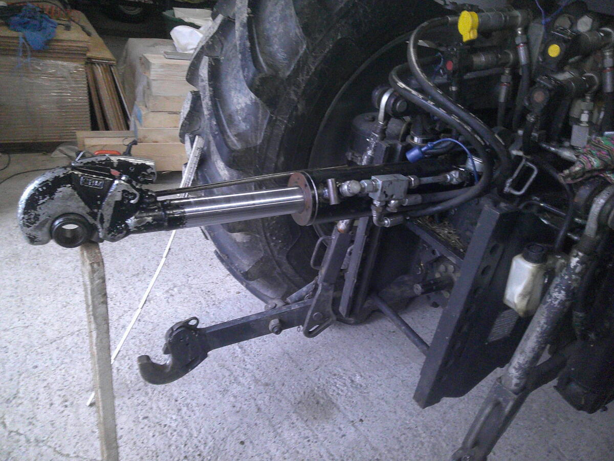 Hydraulischer Oberlenker 2