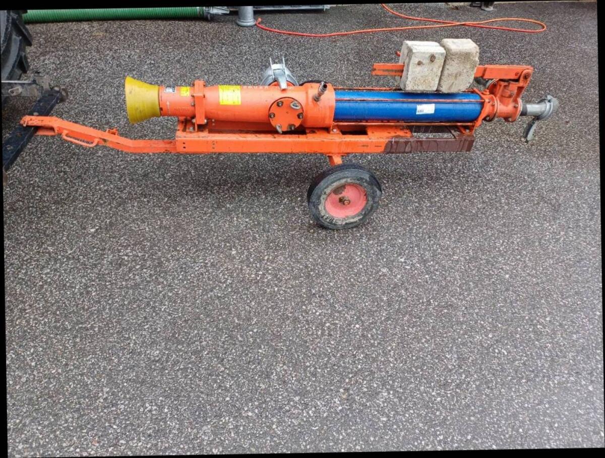 Güllepumpe Bauer Exzenterschneckenpumpe 2