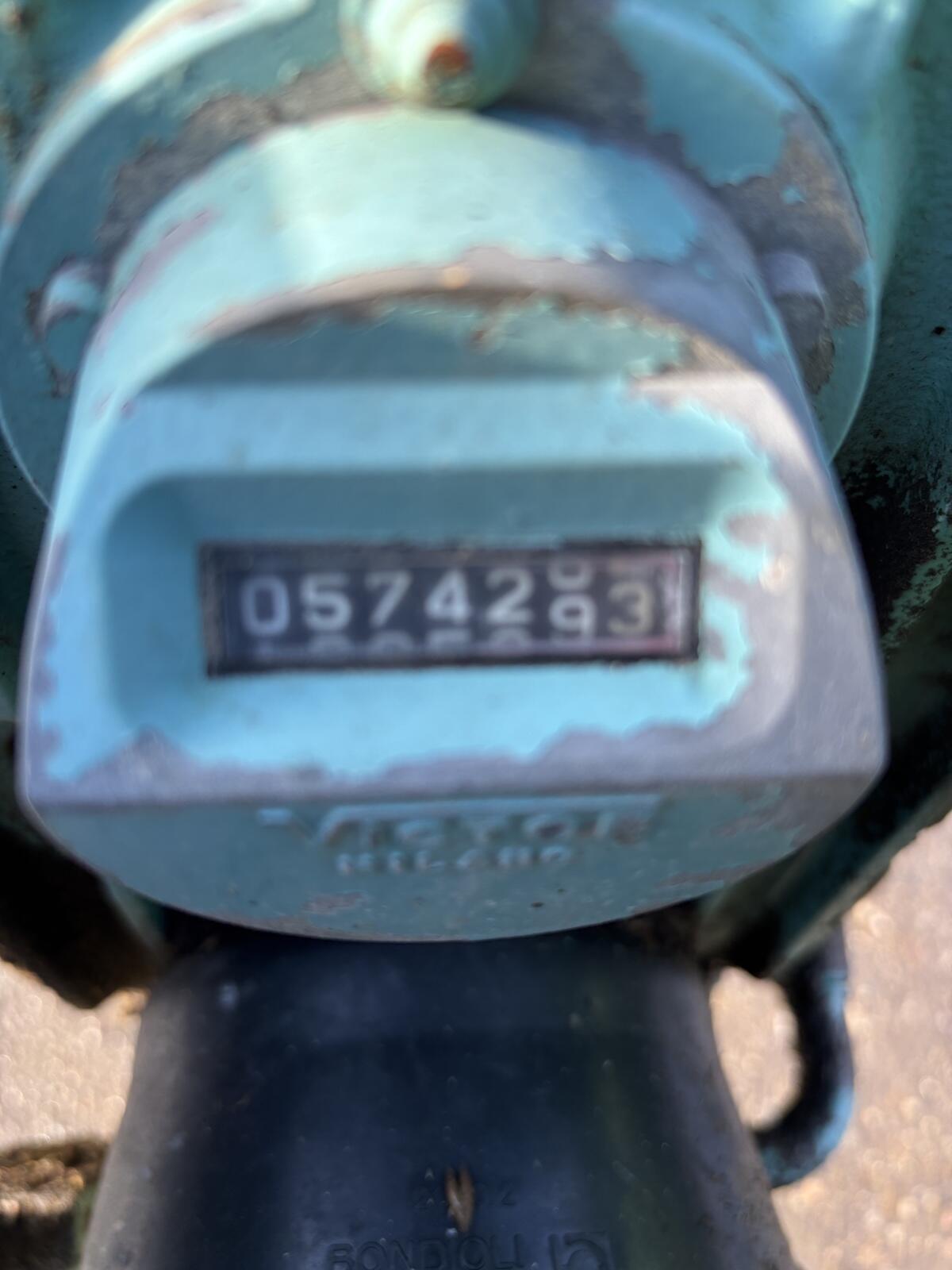 Zwei Walker Setter 130 Futtermischwagen 3