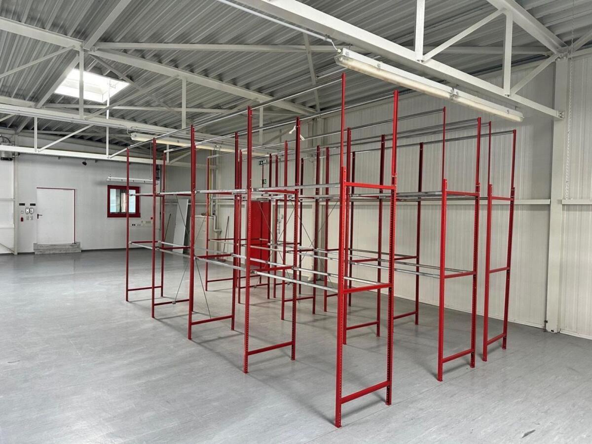 Hängeregal, Schwerlastregale, Garderobe, Hängelager 1