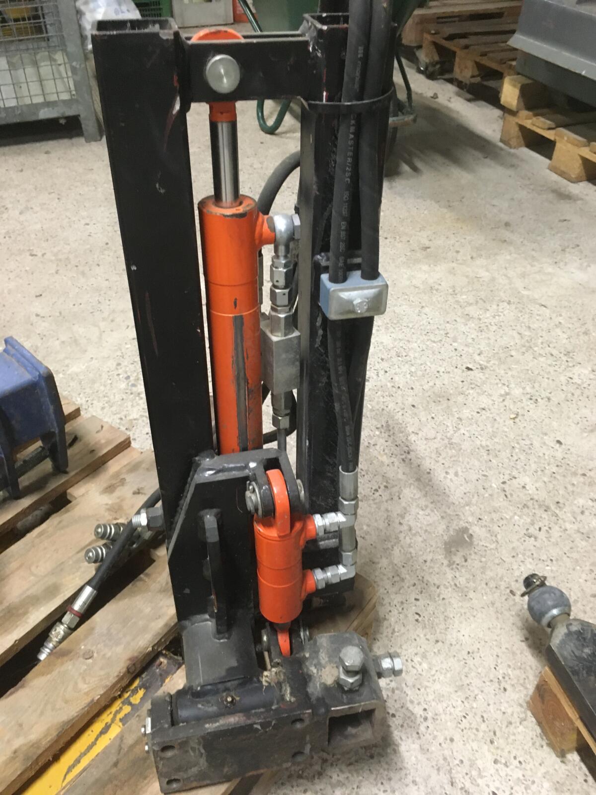 Senkrechtaushebung 2