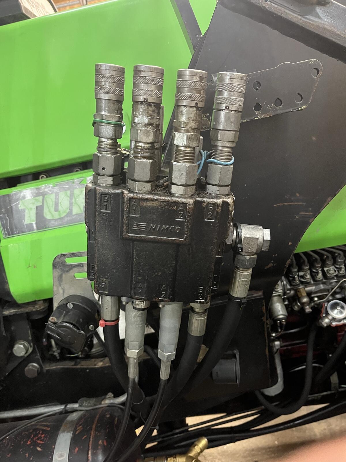 Frontladerkonsole Deutz Dx/Agrostar 3