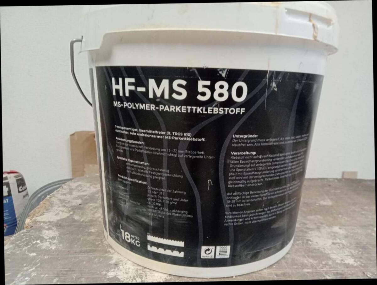 Parkettbodenkleber 1