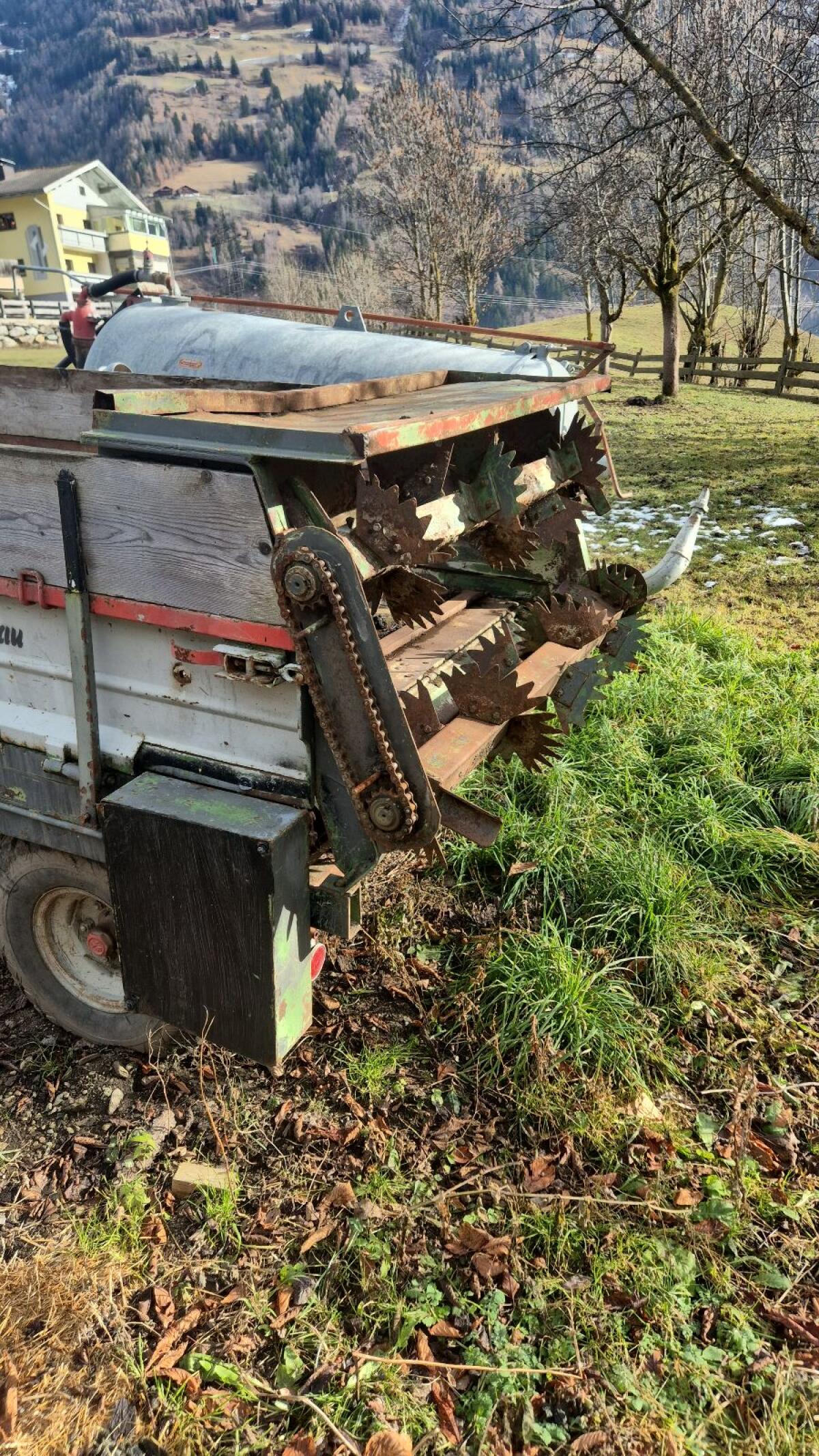 Schicht Miststreuer 2