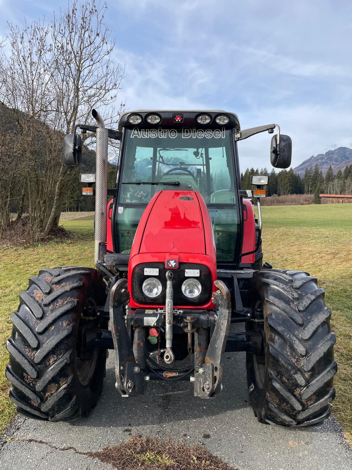 Massey Ferguson 5445 Dyna-4 2