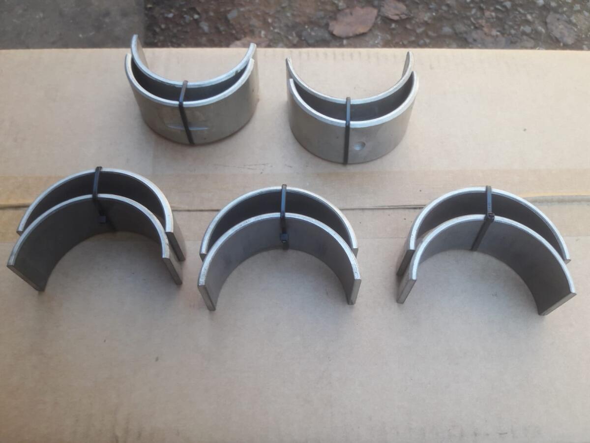 Pleuellagersatz für Steyr T80 bis T86 sowie T180 bis T280 1