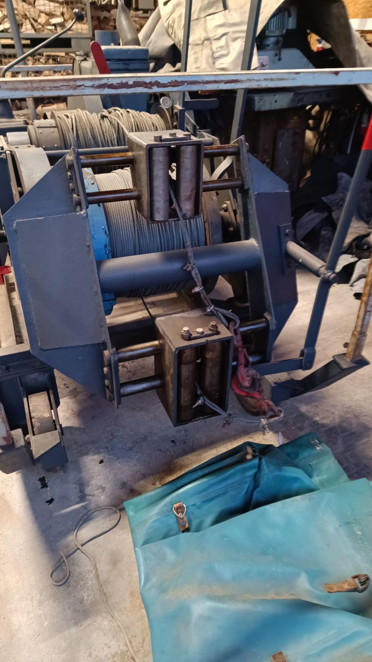 Kleinseilbahn 250 m für Durchforstung 3