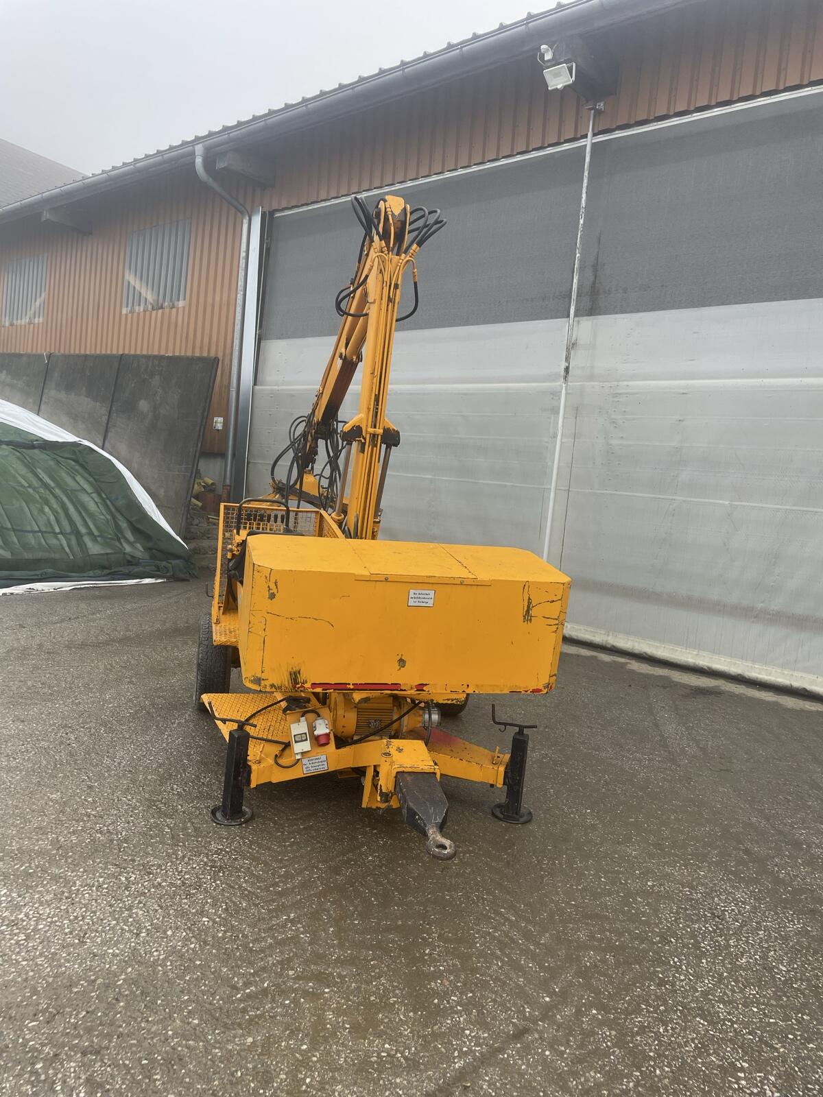 Verkaufe Riener Heukran-Heubagger 2