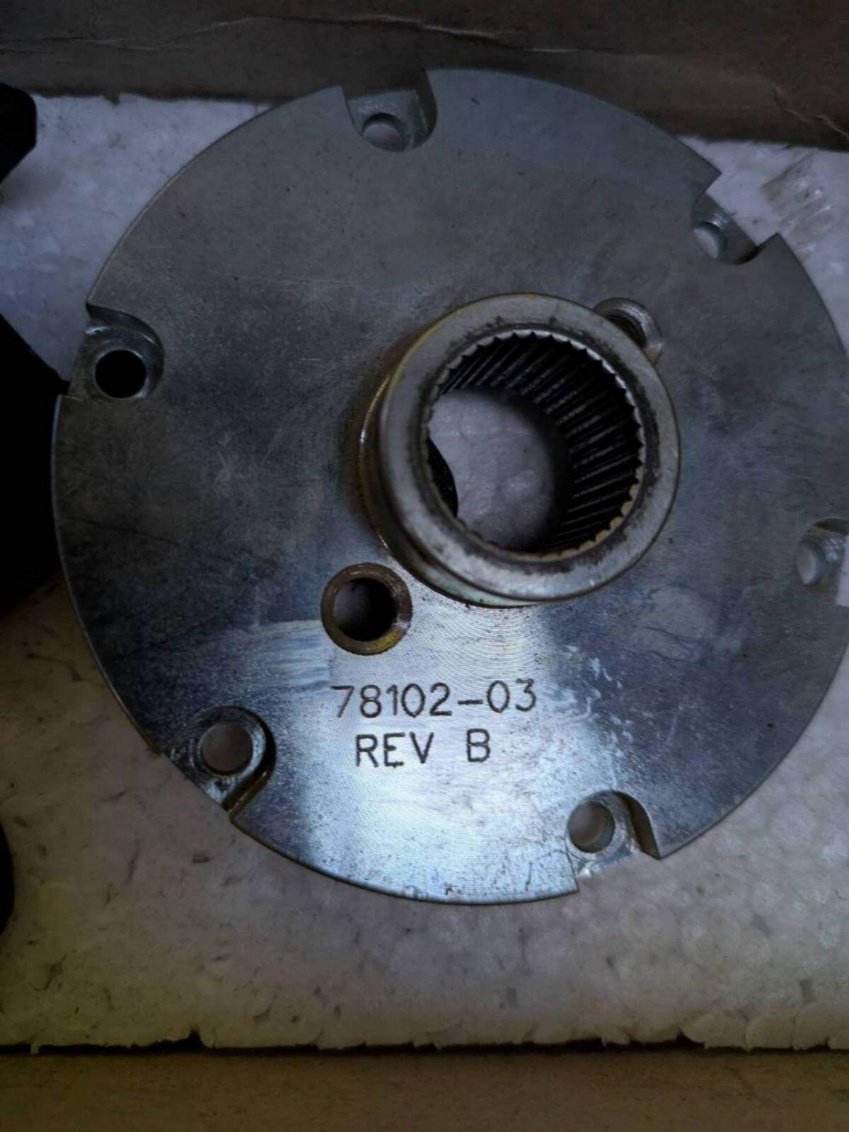 Trimble Lenkradadapter John Deere 7530 2