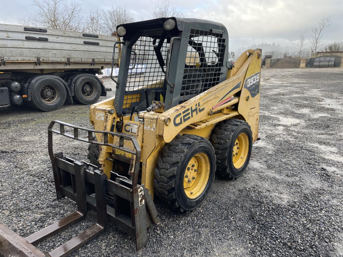 Gehl 3935 Kompaktlader, Hoflader 2