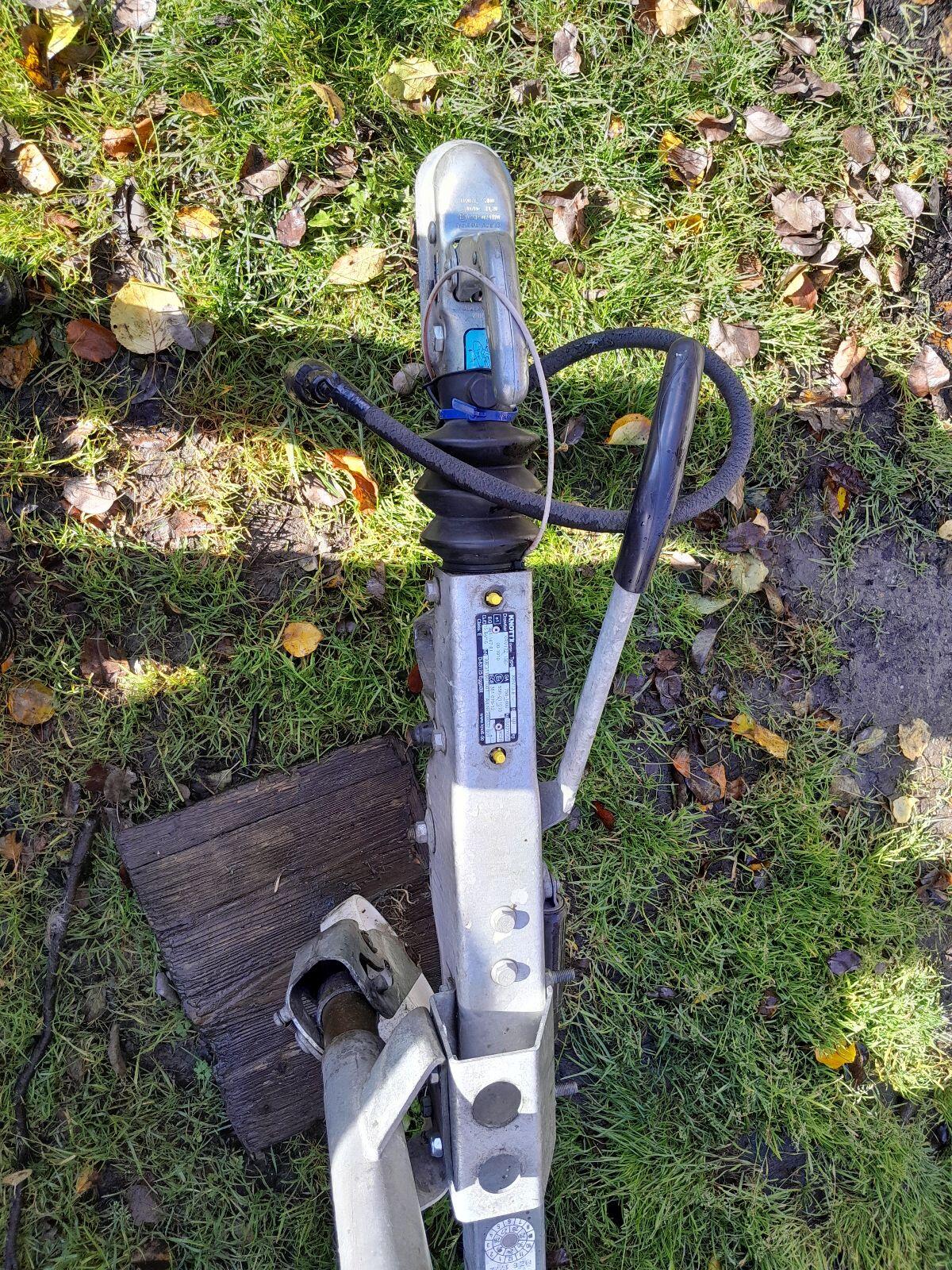 1,5 Spitzer Pferdeanhänger 3