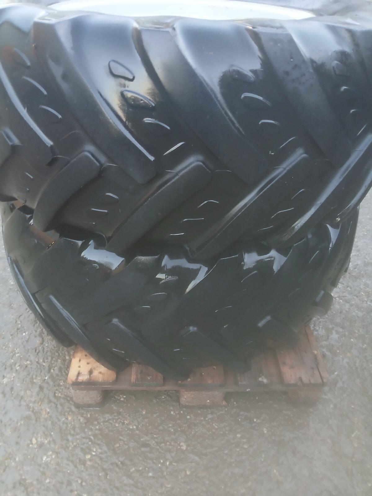 Steyr Profi CNH Reifen Felgen Kleber 480/65 R28 600/65 R38 3