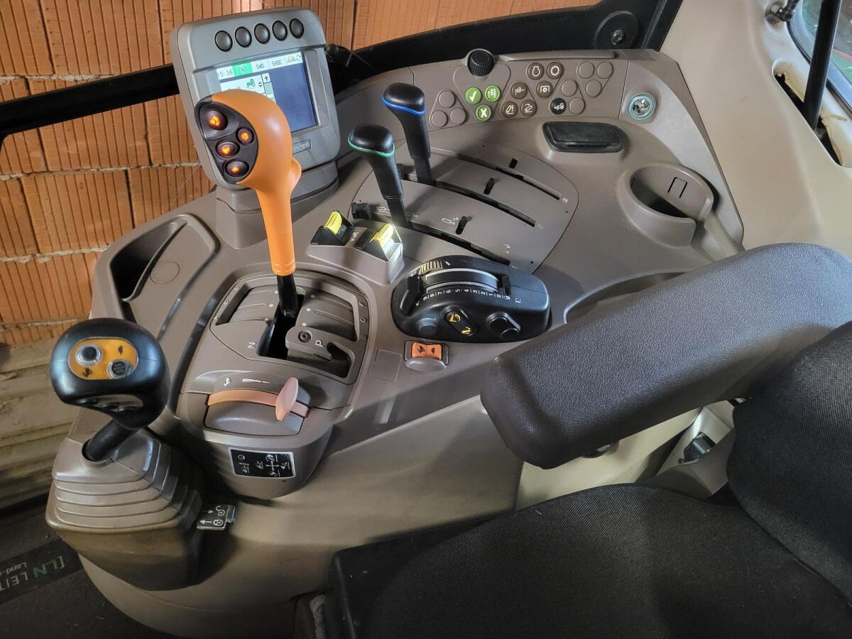 John Deere 6230 Premium Traktor Schlepper 3