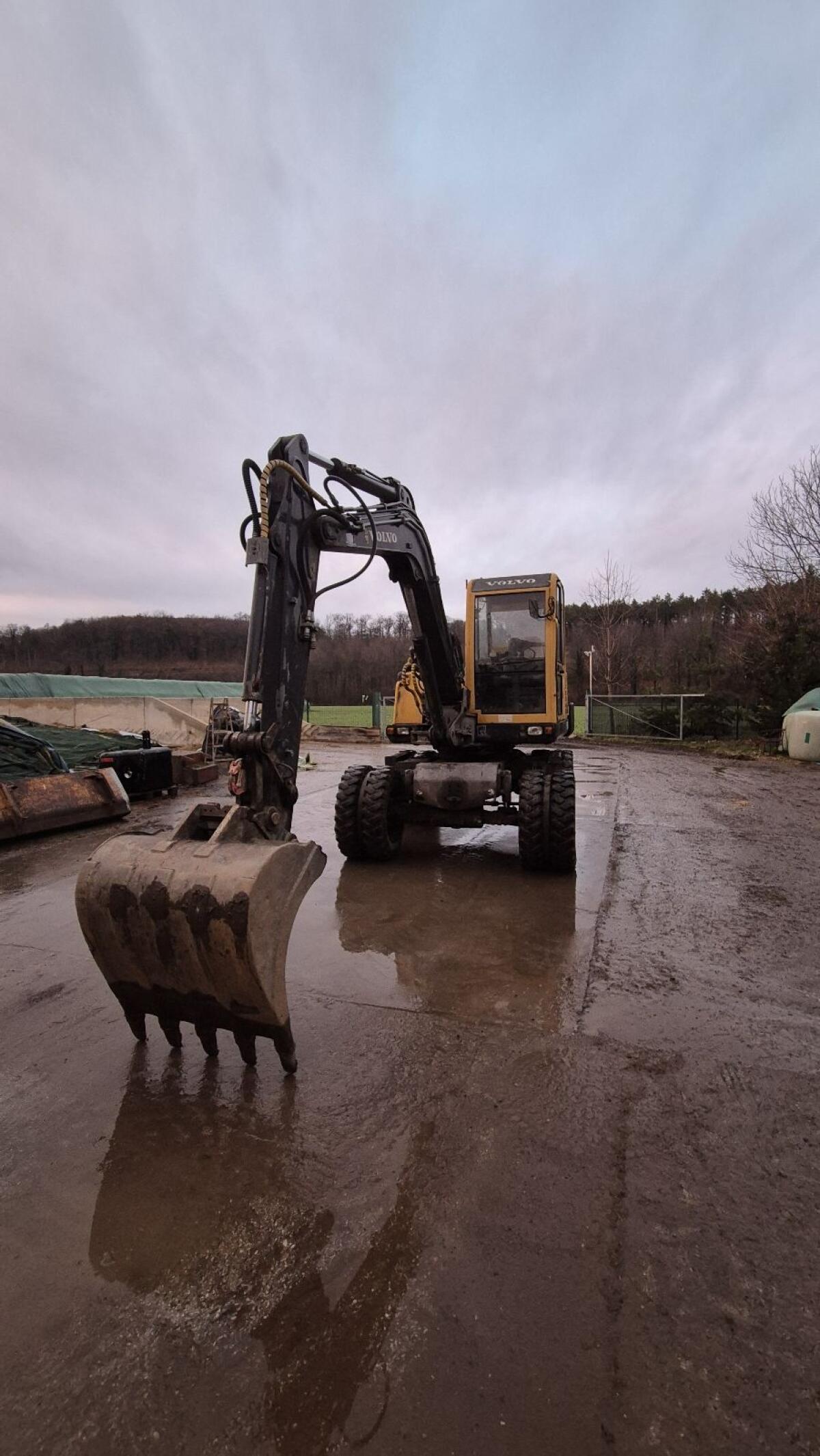 Verkaufe Radbagger Volvo EW 70 2