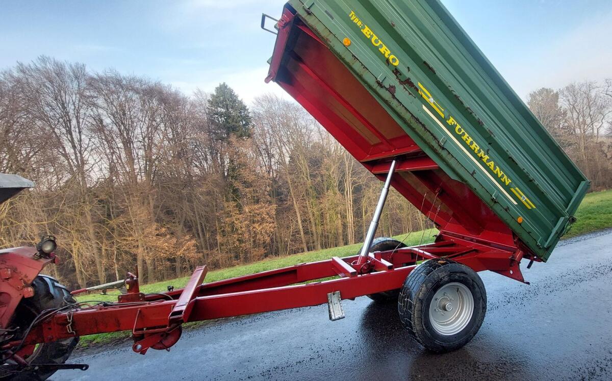 Kipper Dreiseitenkipper Fuhrmann 1
