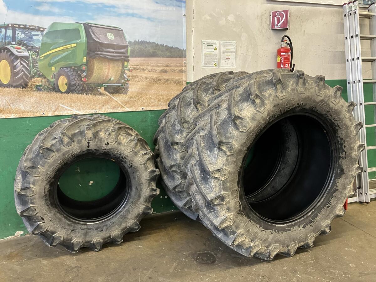 Reifen Trelleborg TM800 1