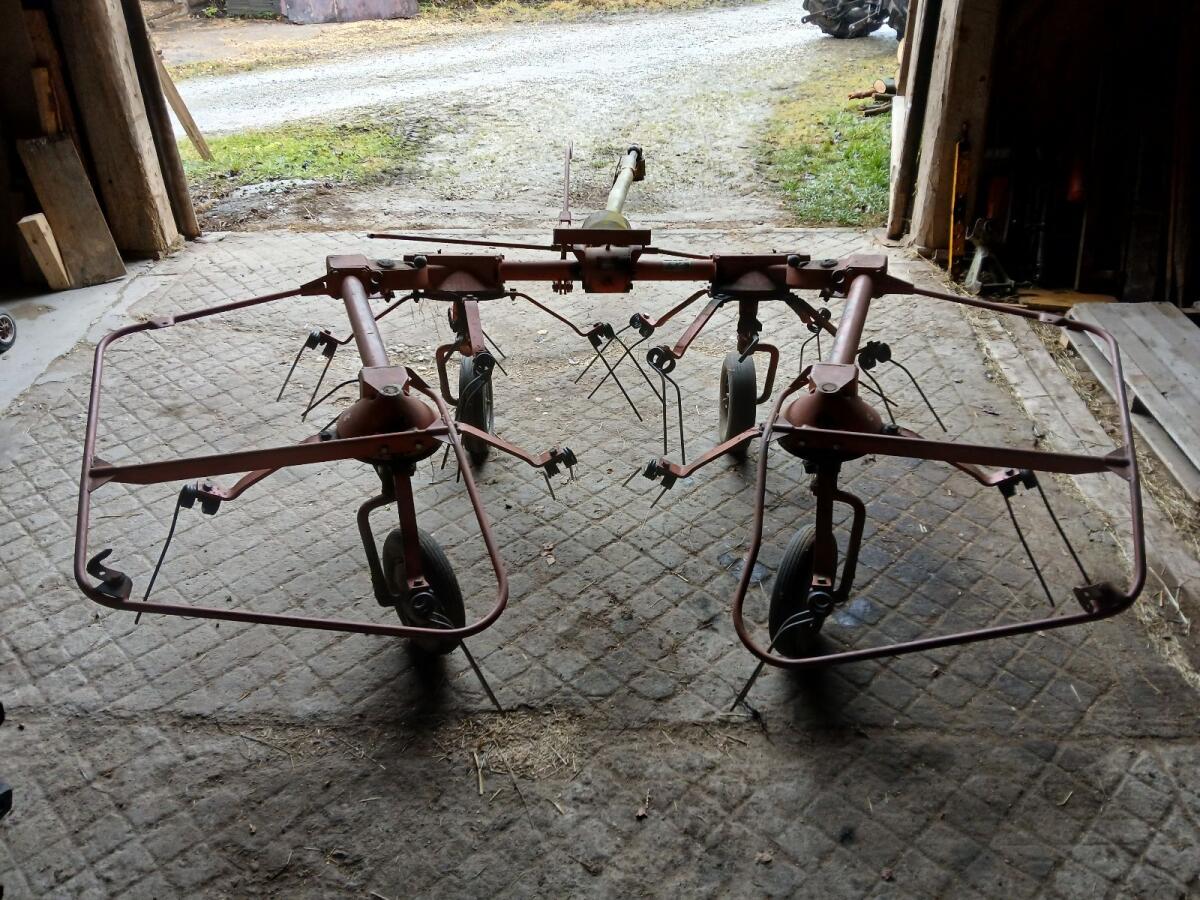 Deutz-Fahr KH400, Pöttinger CAT 185, Zetter, Mähwerk 2