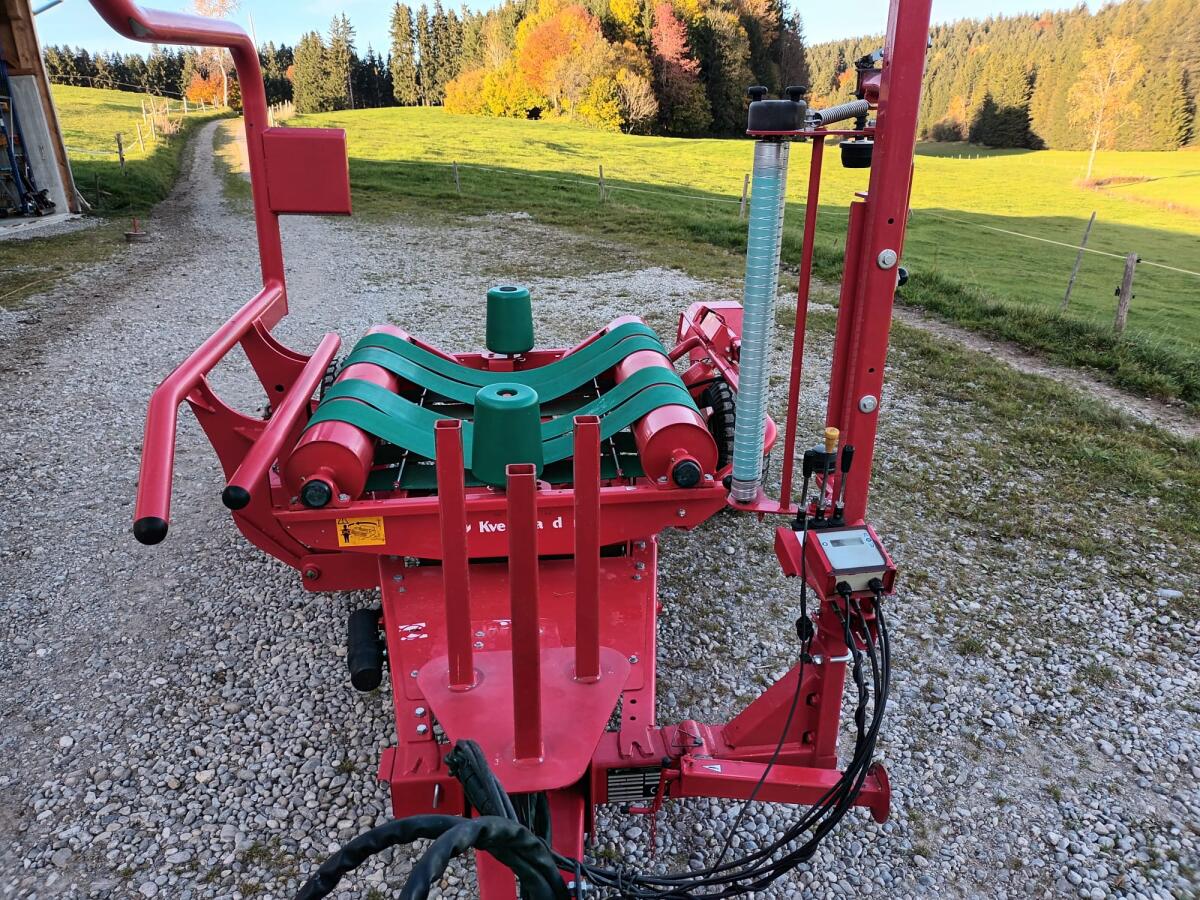 Ballenwickler Kverneland 3