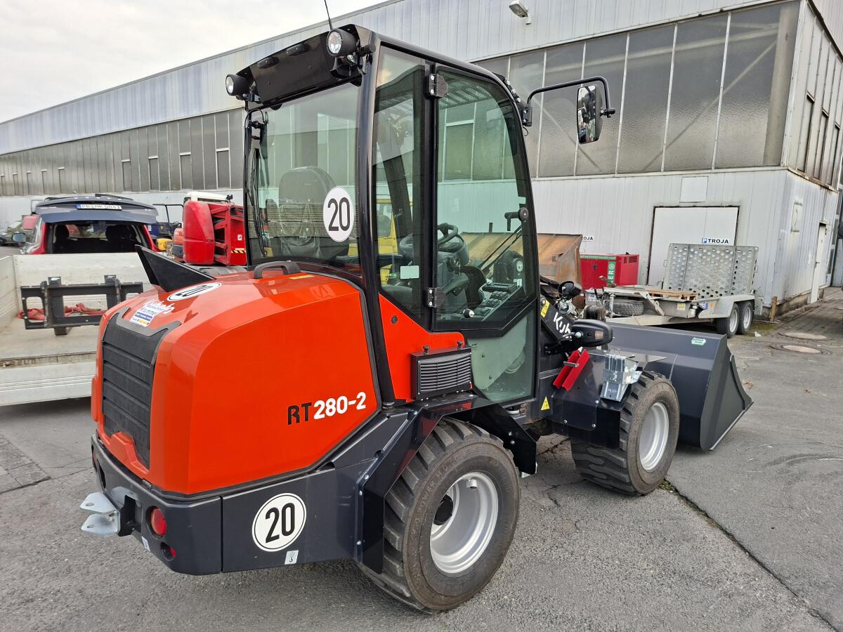 Kubota Radlader RT 280-2 3