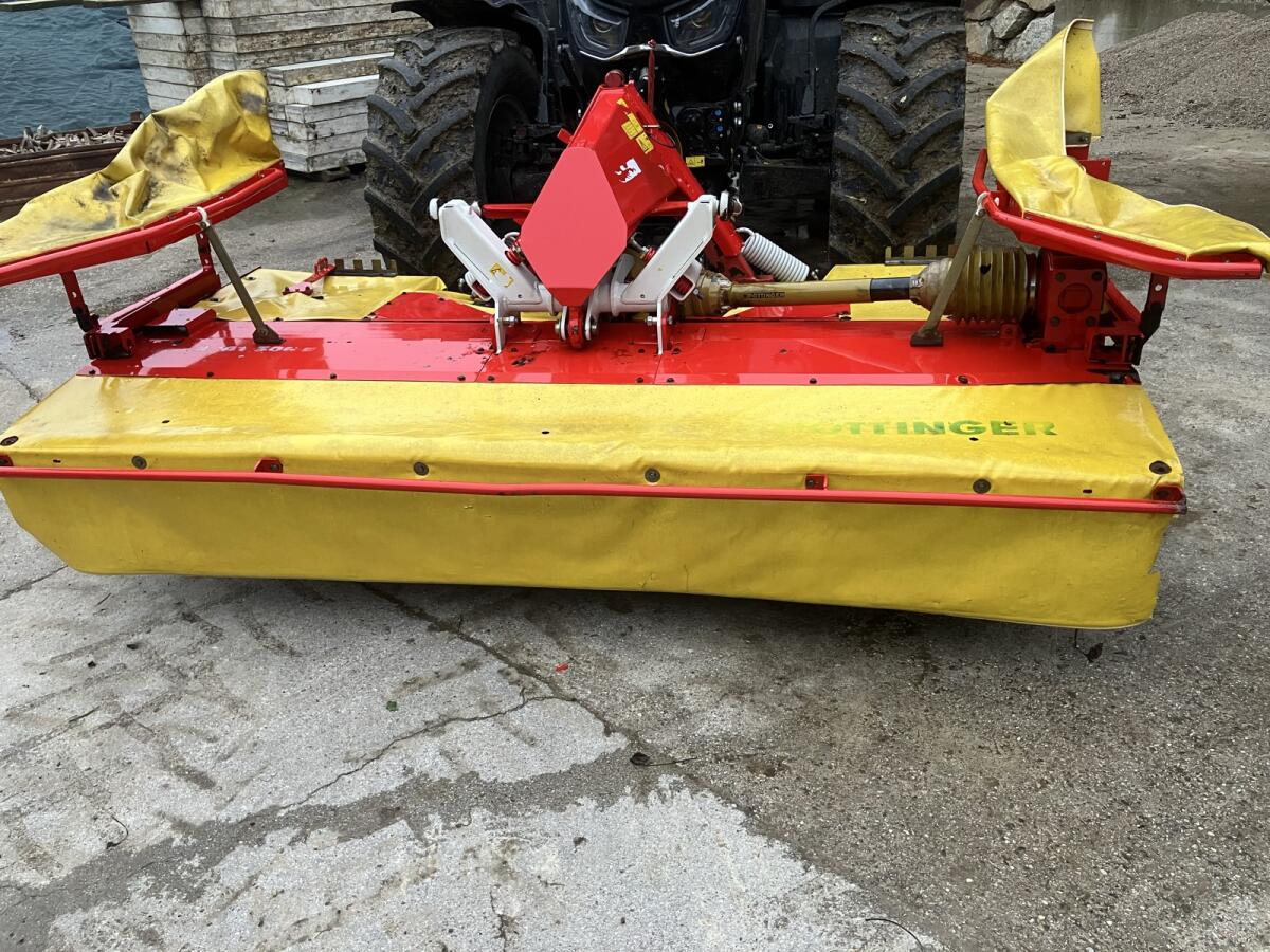 Pöttinger Novacat 306 Frontmähwerk 1