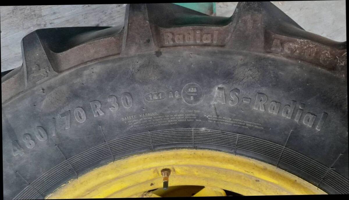 Verkaufe Kompletträder für John Deere Serie 5000 3