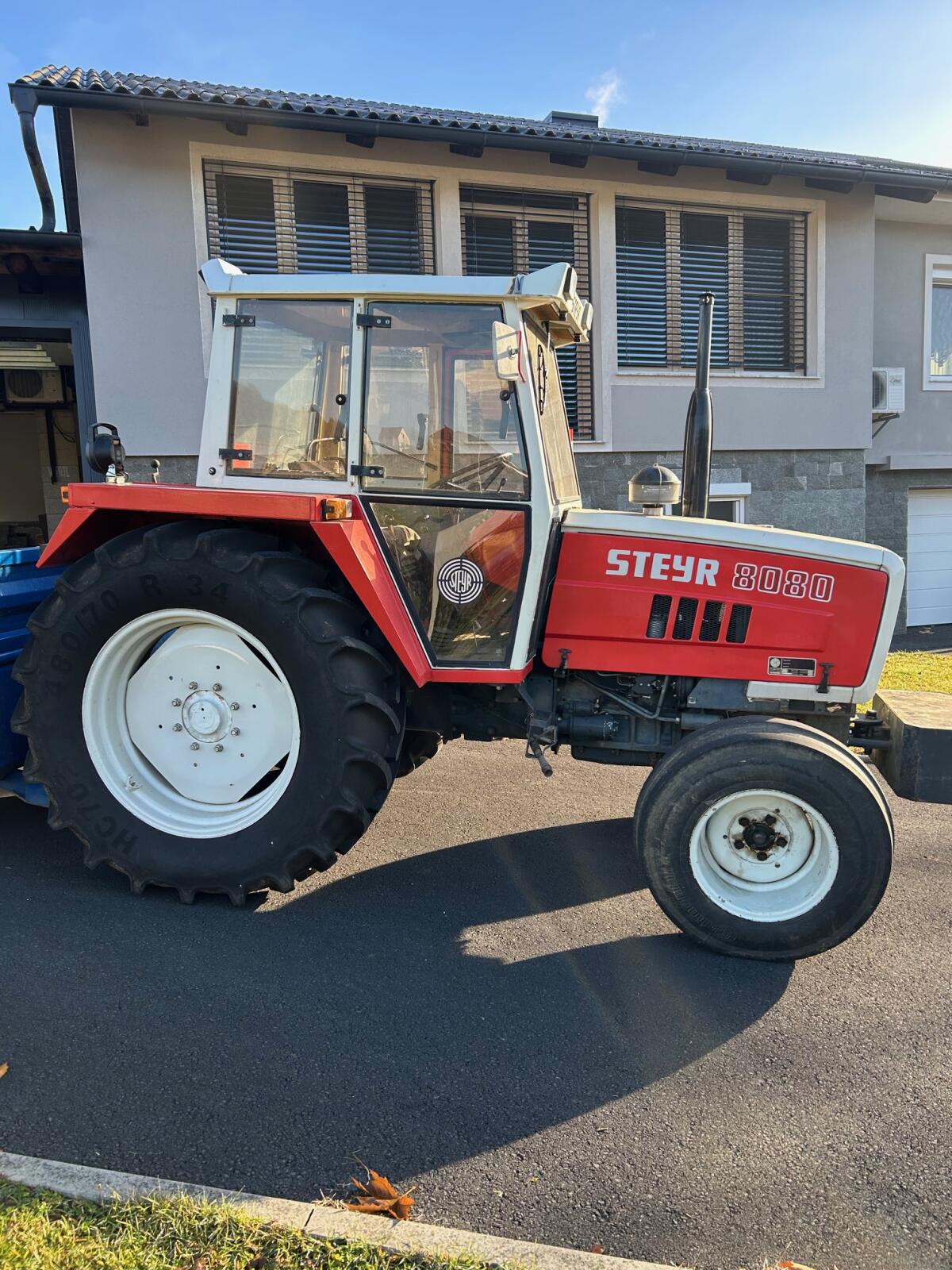 Steyr 8080 SK 1 Hinterrad 2