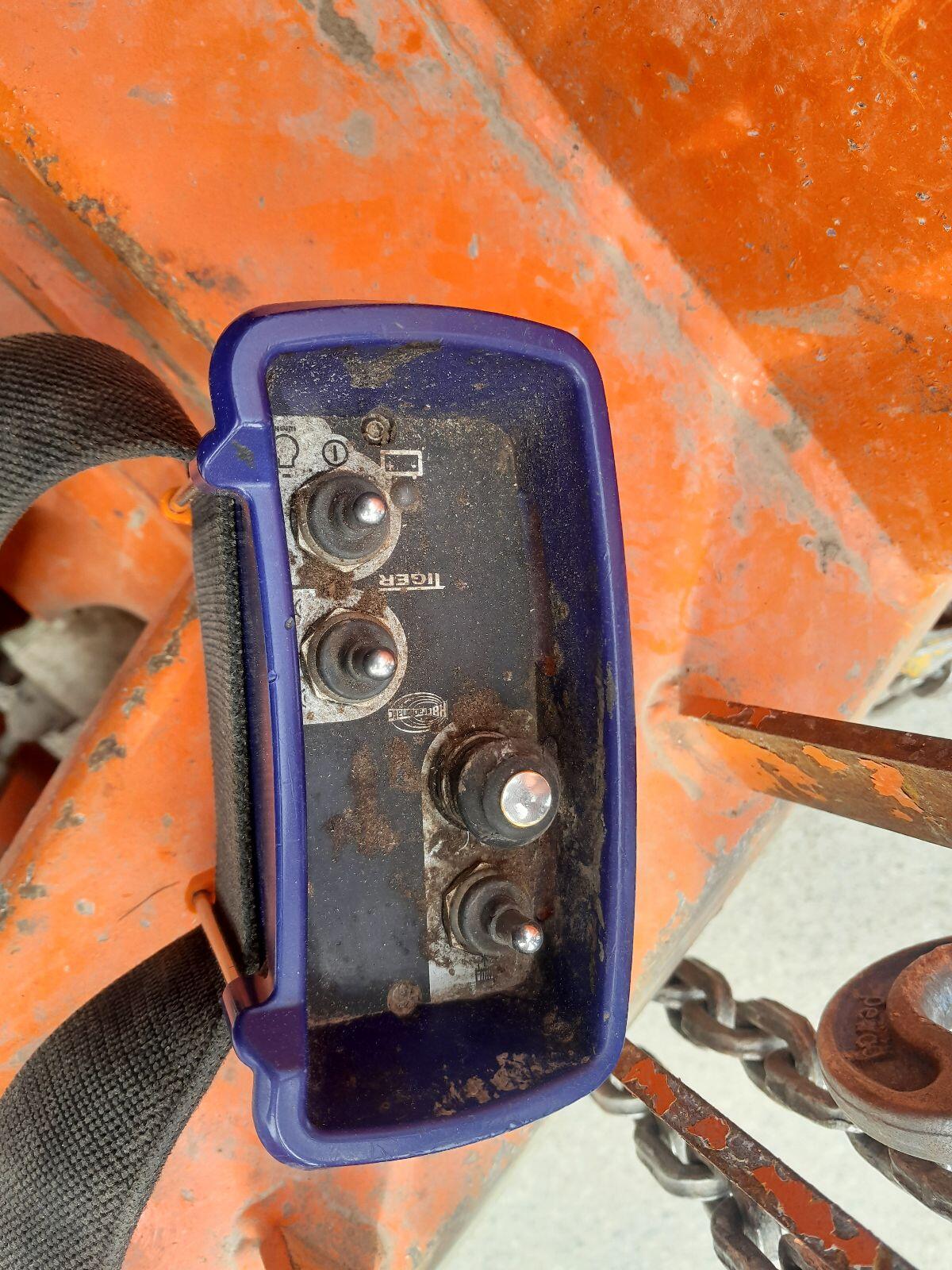 Verkaufe 8 t Tiger Seilwinde mit Hafo Hilfswinde 3