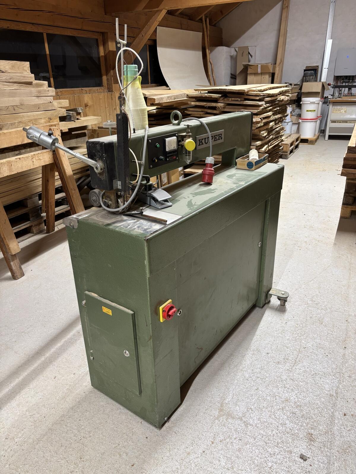 Furniersetzmaschine Fa. KUPER 3