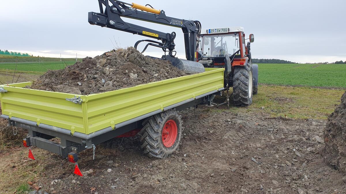Rückewagen 3-Seitenkipper Weihnachtsangebot 1