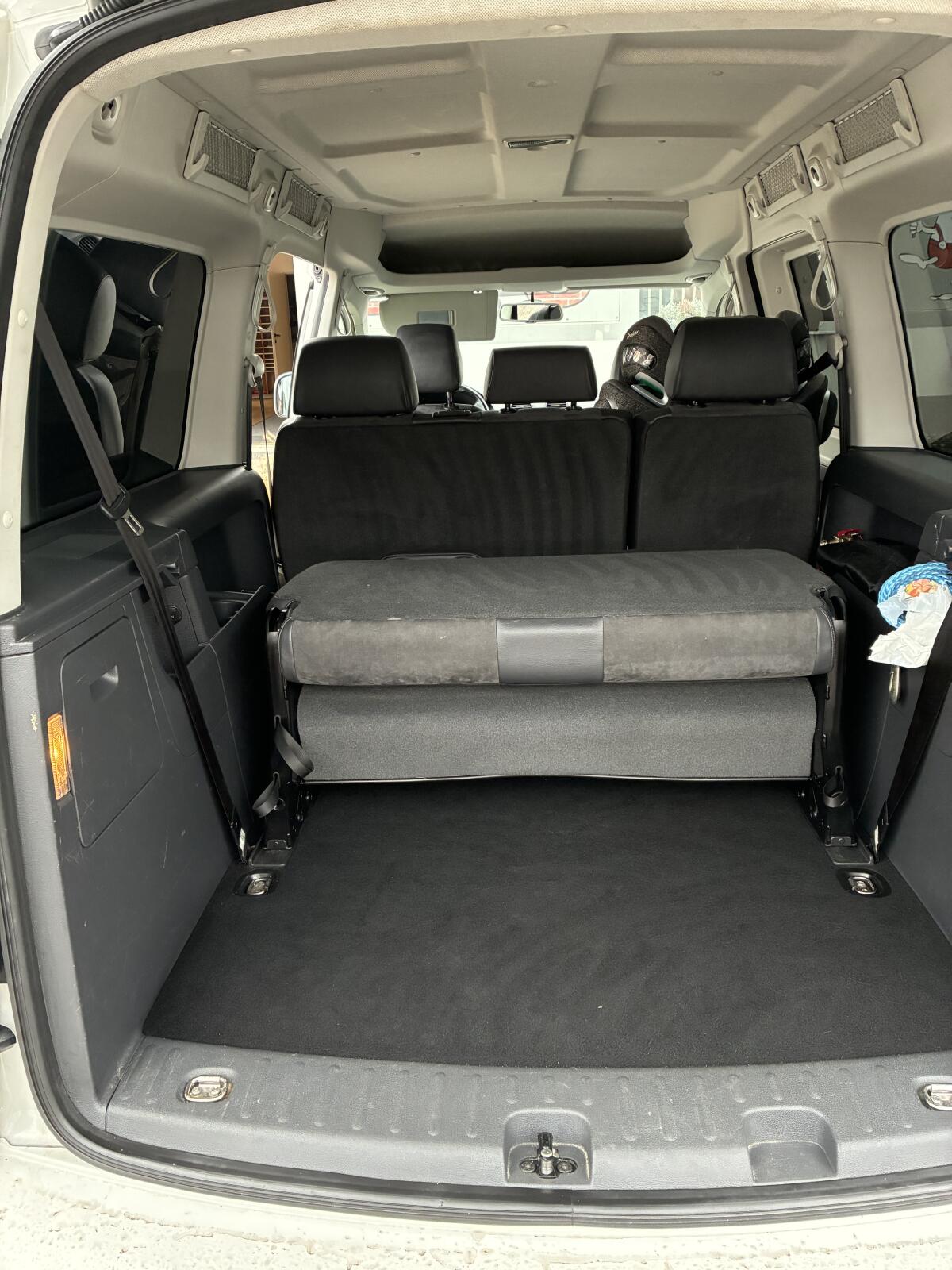 VW Caddy Maxi Highline 3