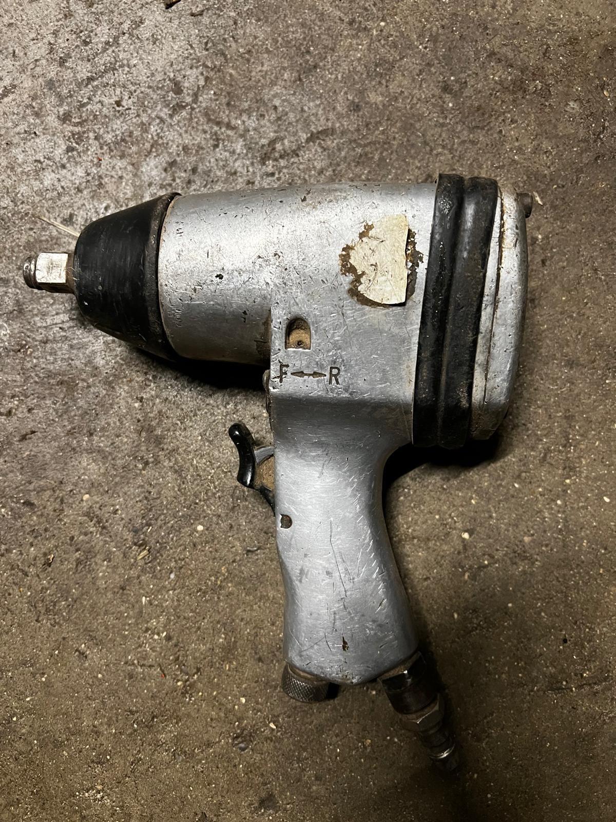 Druckluftschlagschrauber 1