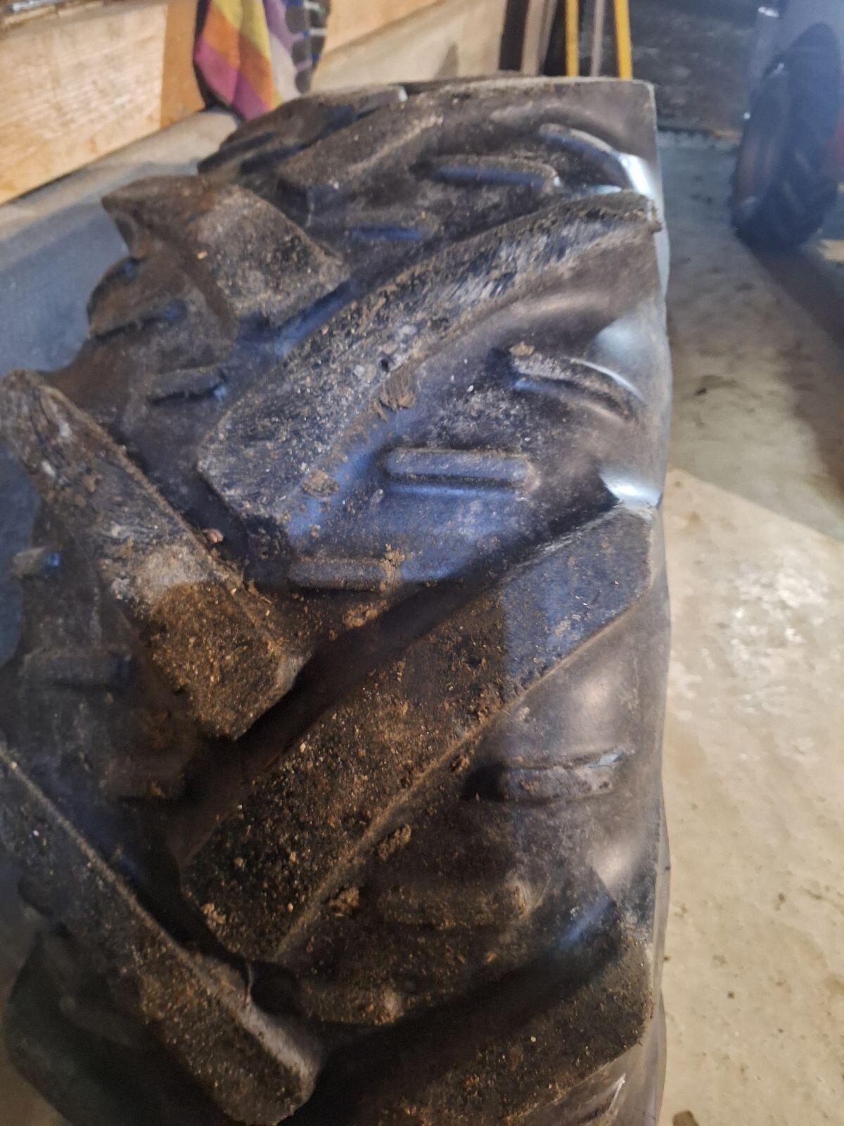 Traktorreifen vorne 3