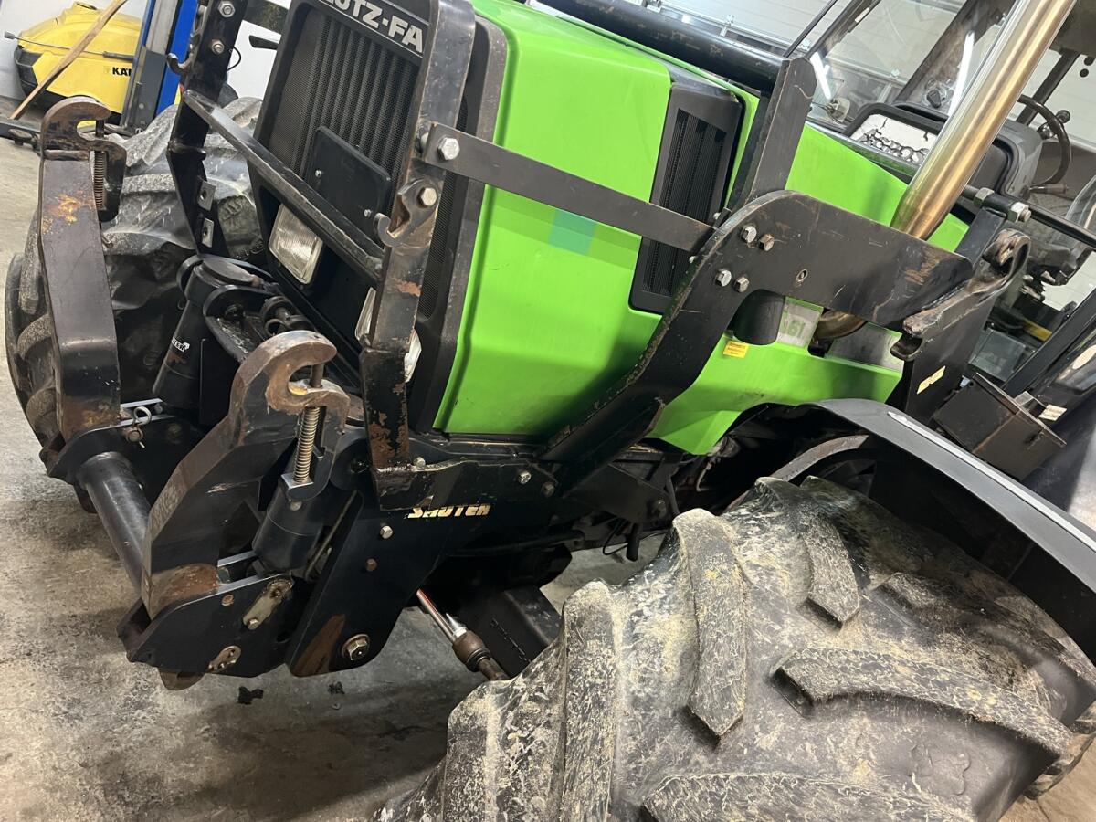 Frontladerkonsole Deutz Dx/Agrostar 1