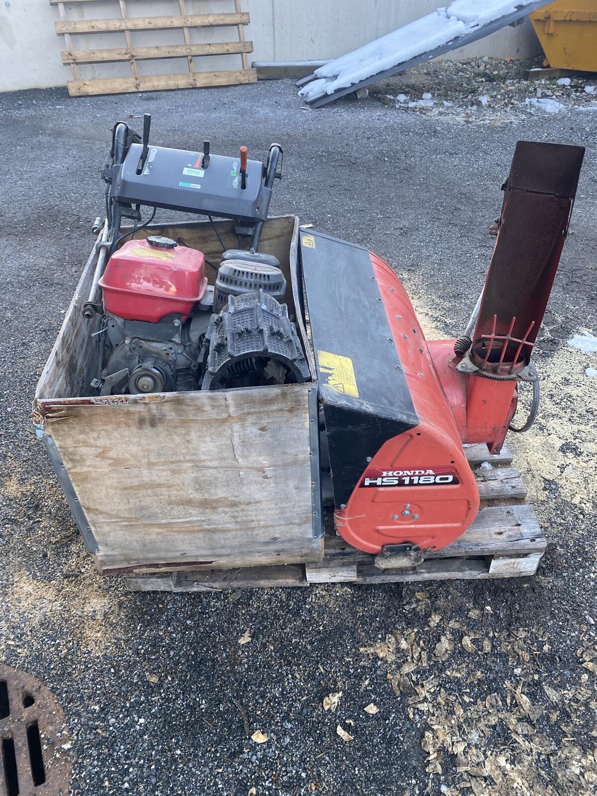 Schneefräse HS 1180 1