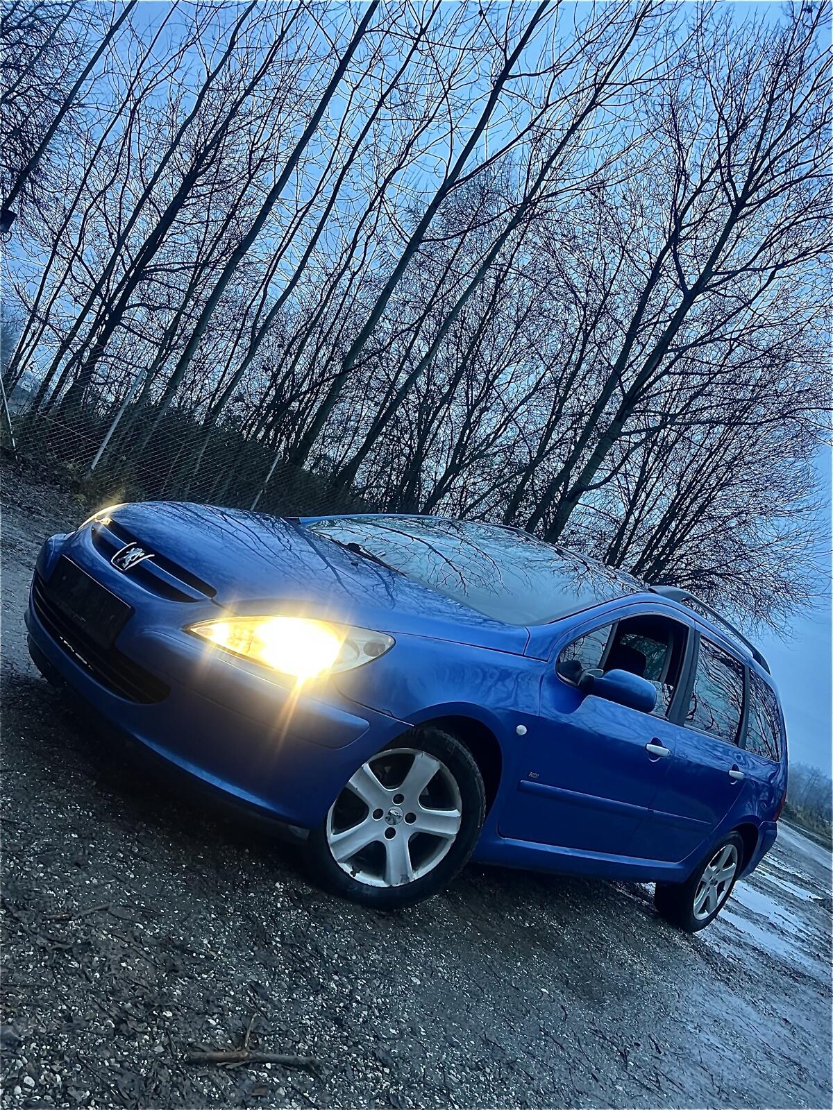 Peugeot 307 SW 2.0 Diesel, Pickerl neu 2