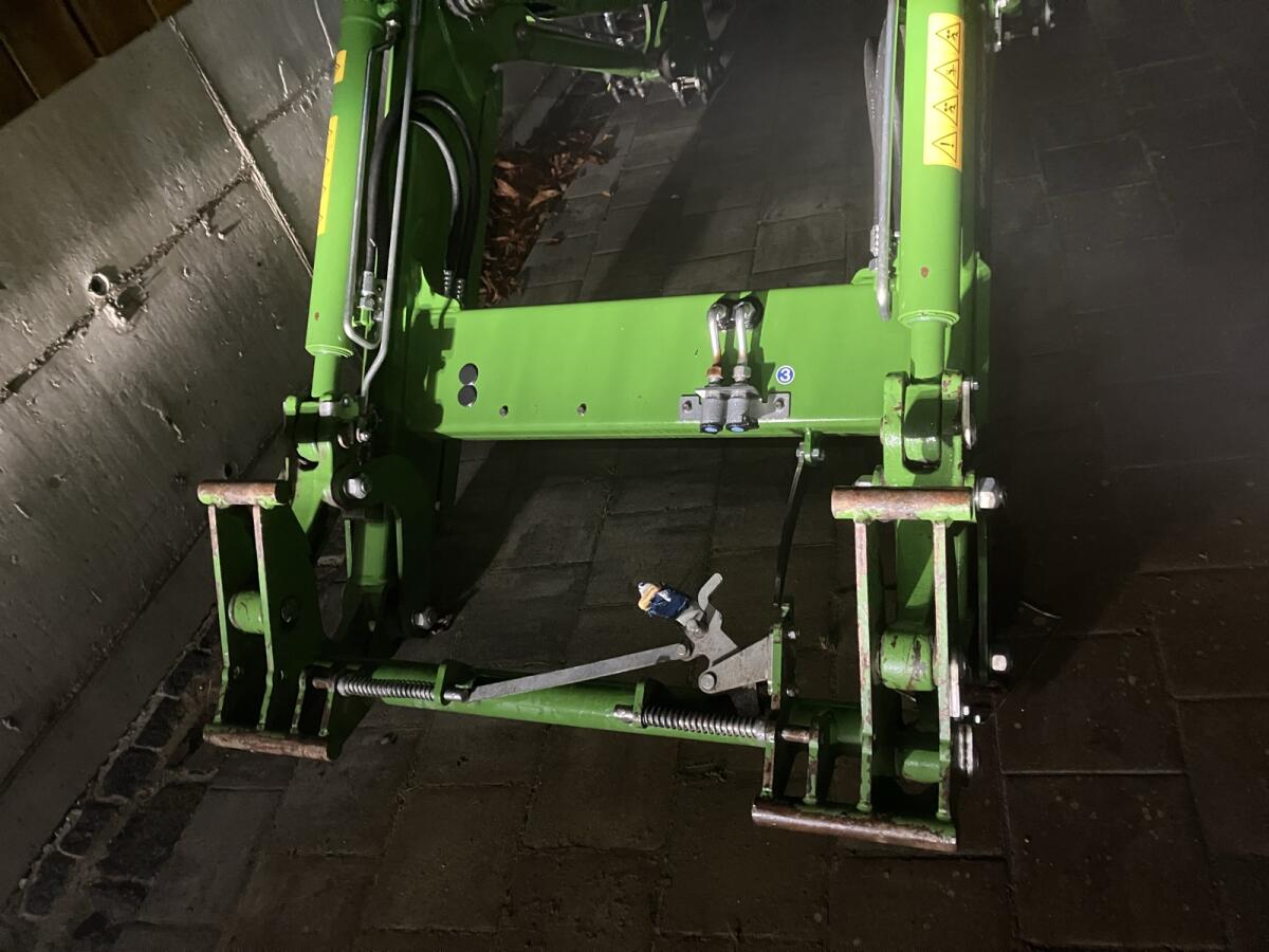 Fendt Frontlader 3x65 2