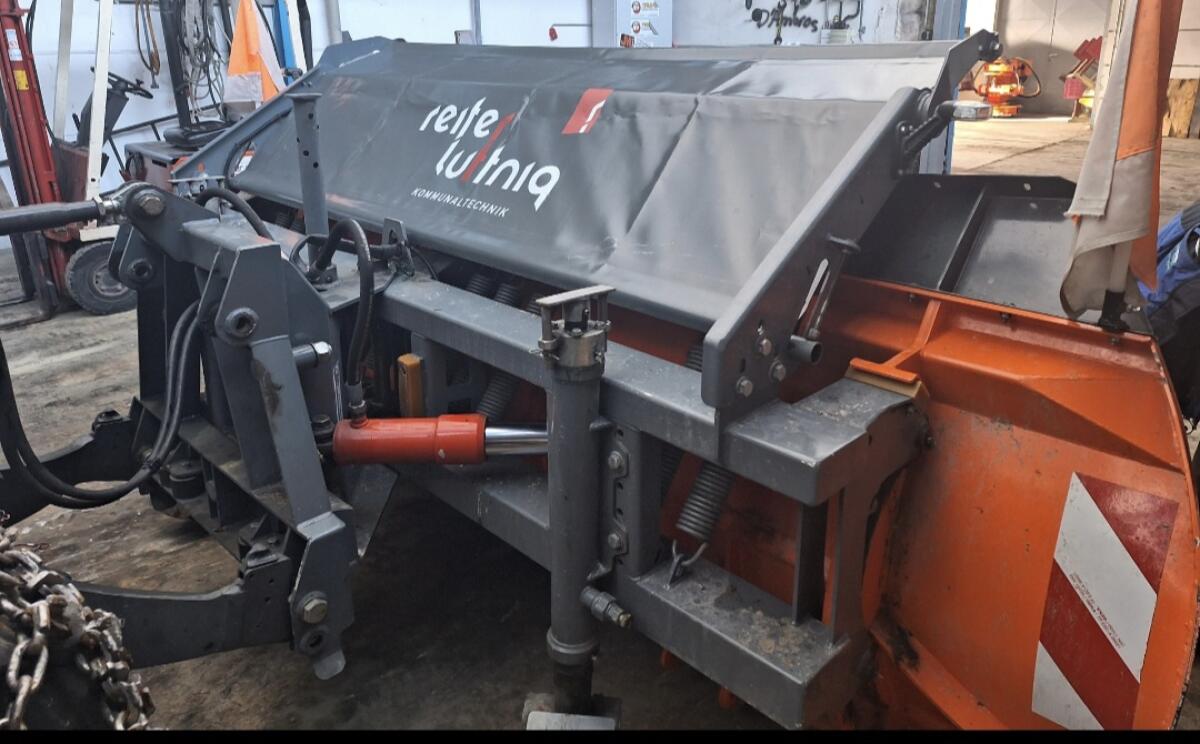 Schneepflug Reiter Luttnig 320 1