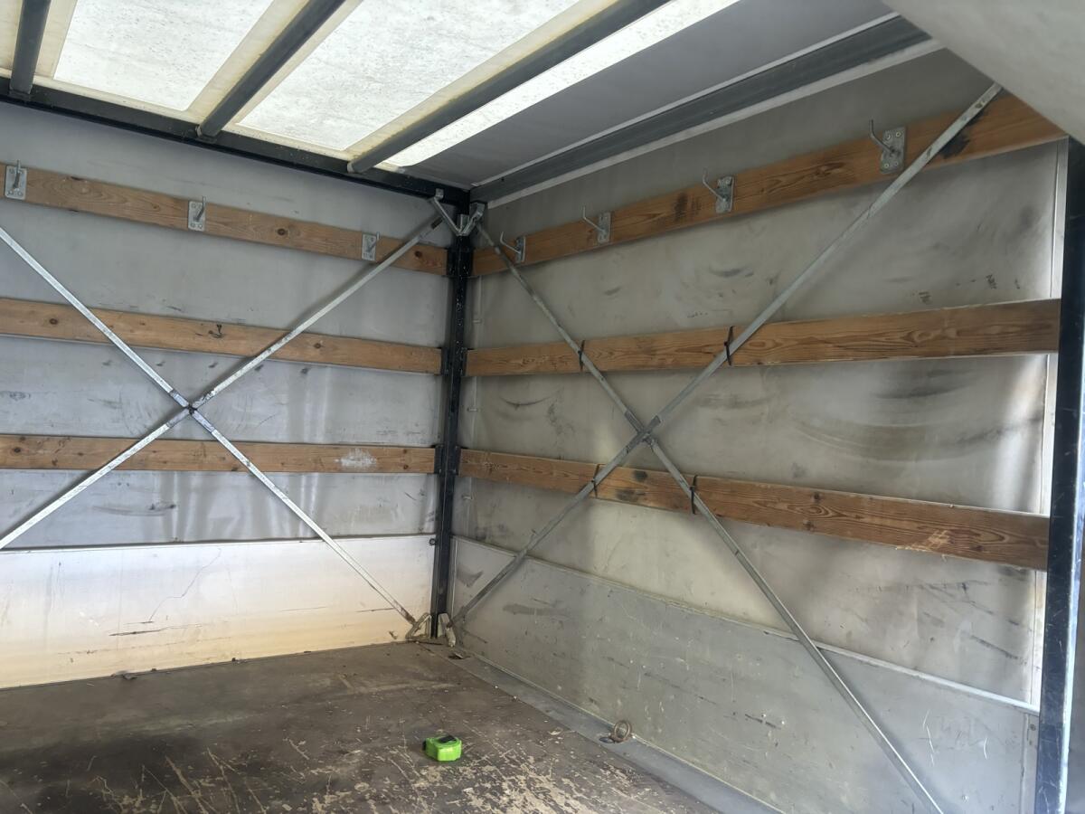 Planenaufbau VW Doka Pritsche 3