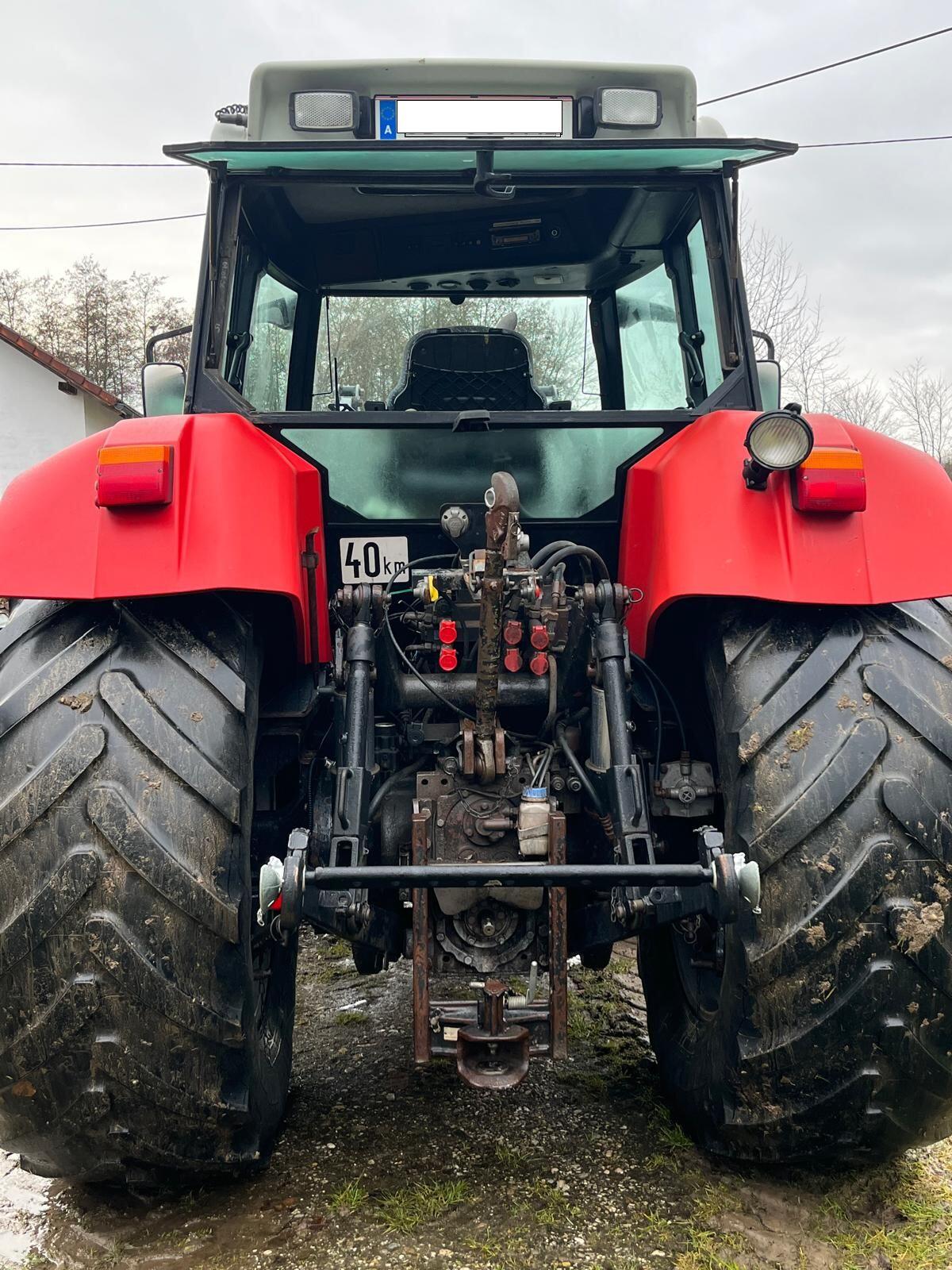 Traktor Steyr 9105, Frontlader, Schaufel (neu) 2