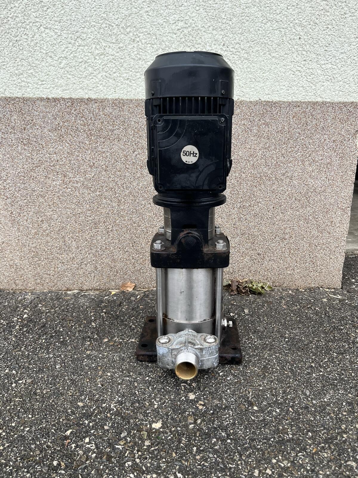 Grundfos Wasserpumpe 1