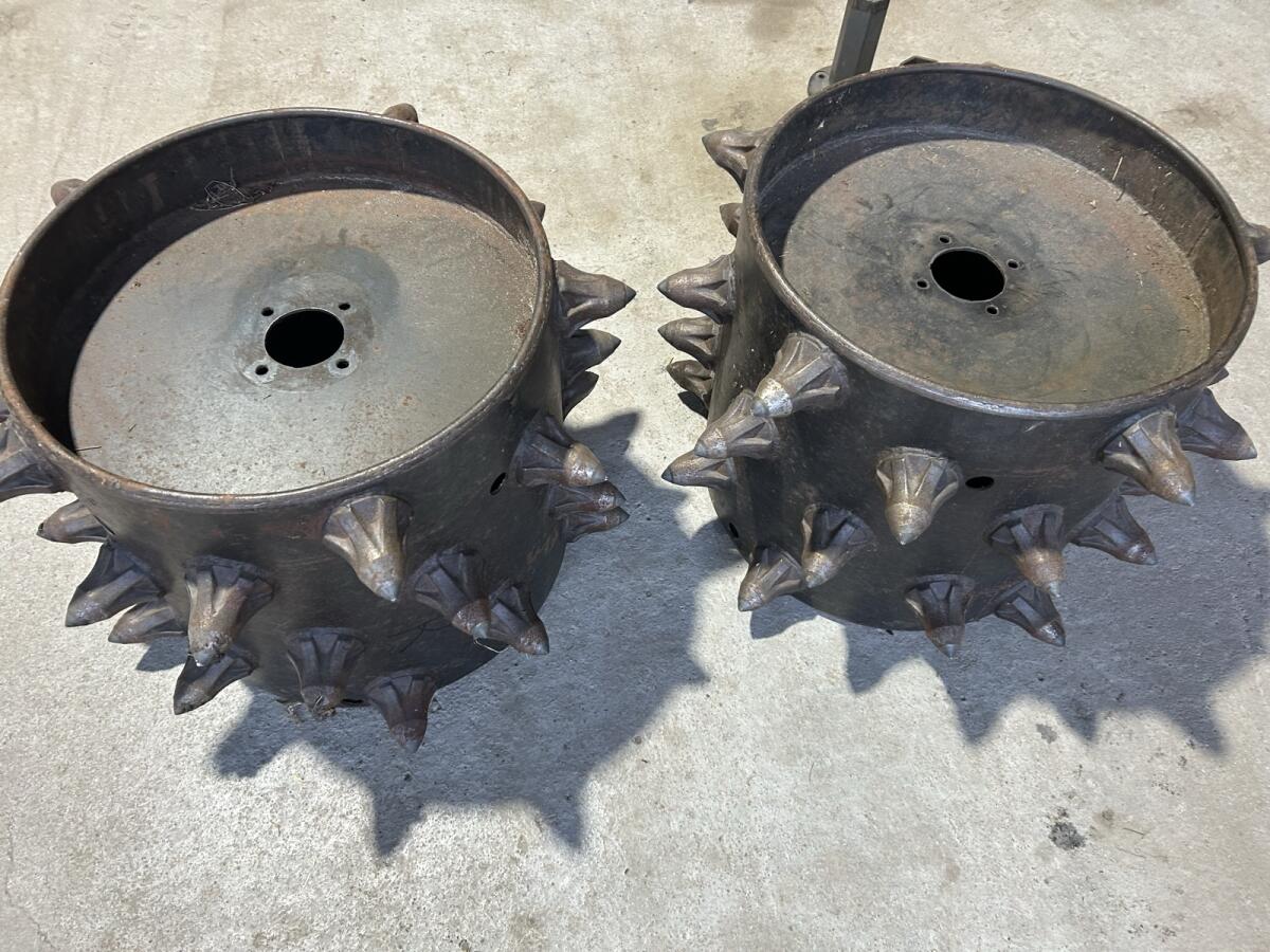 Stachelräder AEBI 1