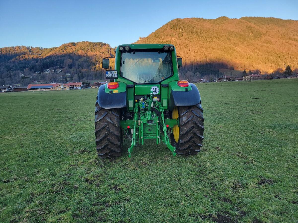 John Deere 6230 Premium Traktor 2