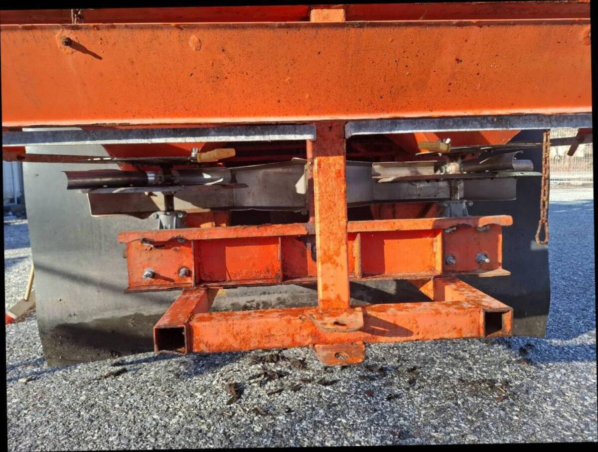 Verkaufe Salzstreuer 2