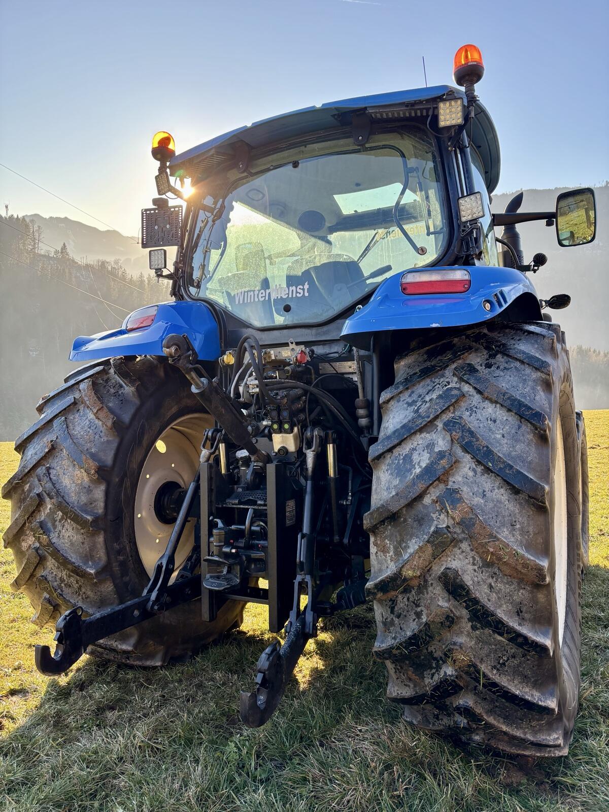 New Holland T6010 Delta 2