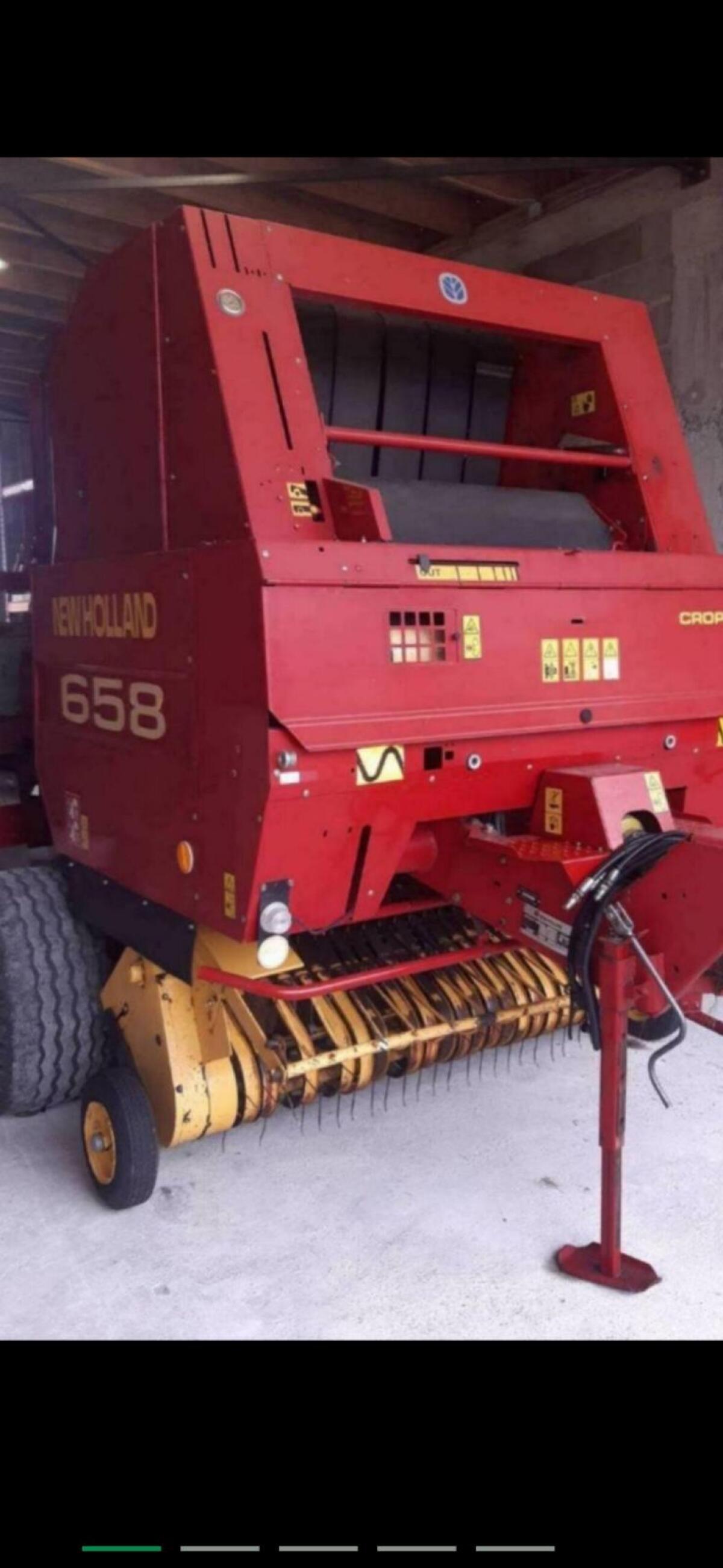 New Holland 658 1