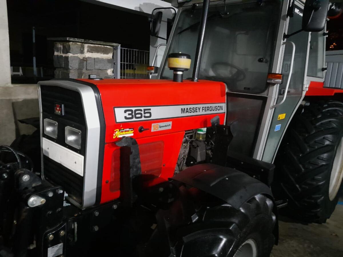 Verkaufe einen MF 365 Allrad 1